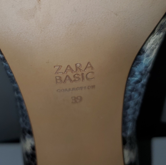Zara bootie size 39 (us 8) LEATHER - Picture 3 of 3